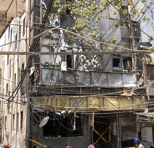 At Least 21 Killed in New Delhi Hotel Fire